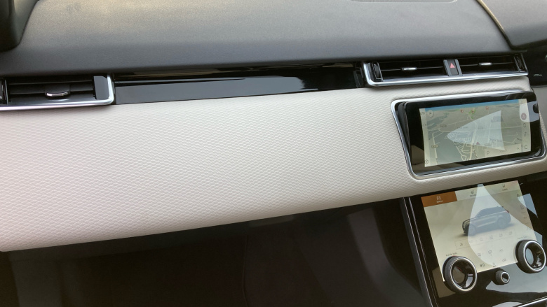 Land Rover Range Rover Velar 2.0 D200 R-Dynamic SE 5dr Auto Diesel Estate